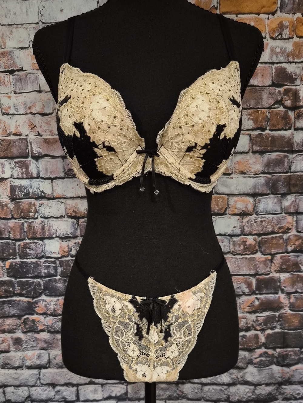 Victoria's Secret Very Sexy Black and Gold Lace Bra & Thong Set